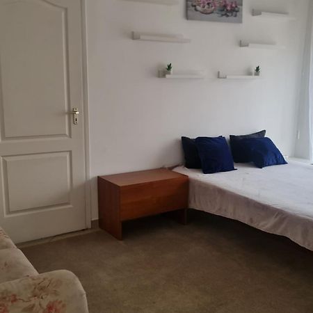 Tulipan Apartman Szeged Ngoại thất bức ảnh