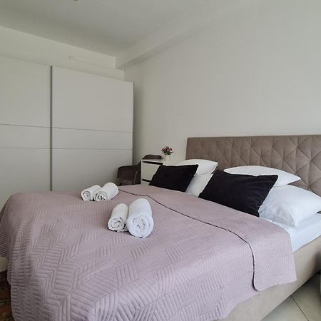 Tulipan Apartman Szeged Ngoại thất bức ảnh