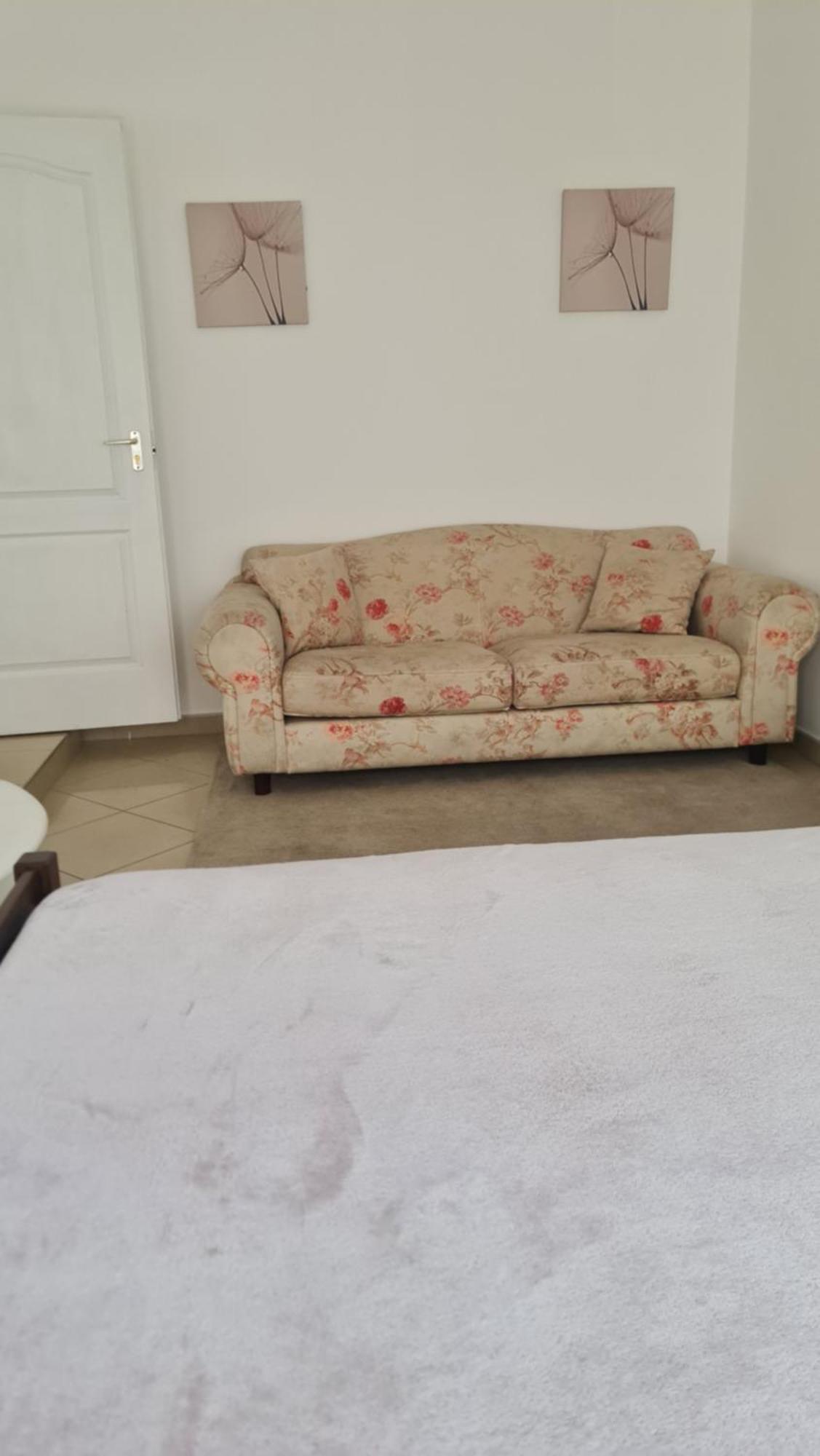 Tulipan Apartman Szeged Ngoại thất bức ảnh